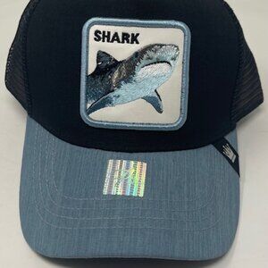 Hat " Shark "